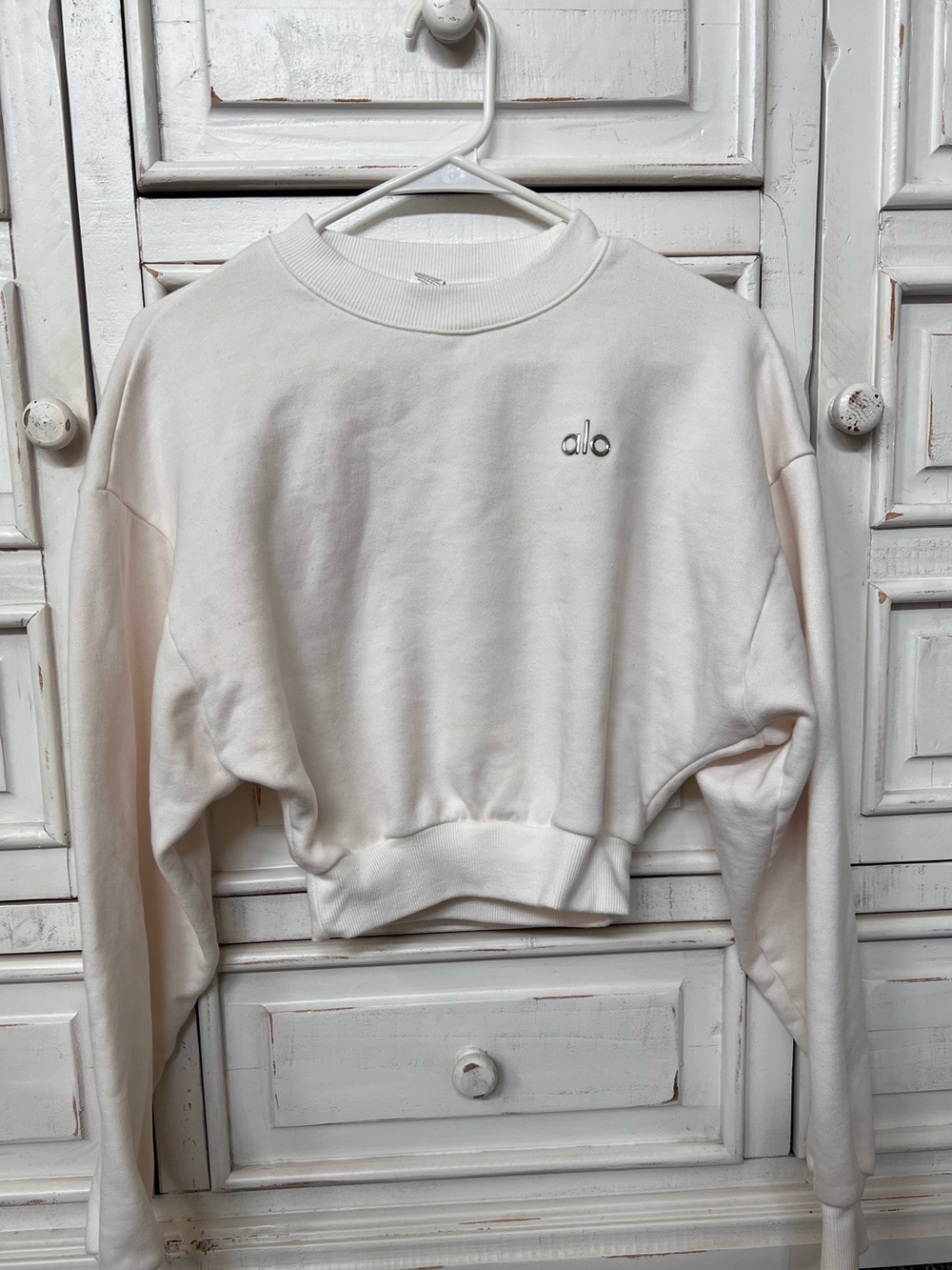 ALO Cropped Accolade Crewneck Pullover Lightweight Sweatshirt XS Ivory